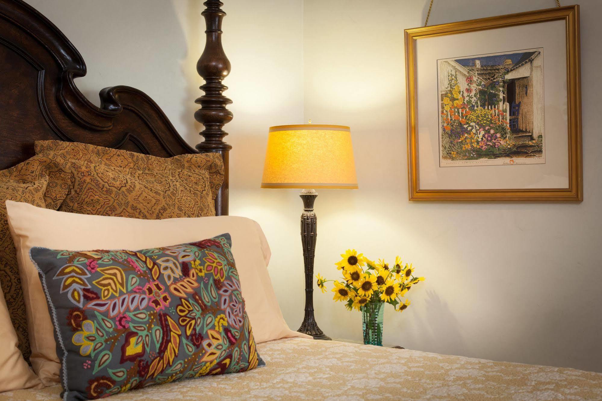 Four Kachinas B&B Inn Santa Fe Luaran gambar